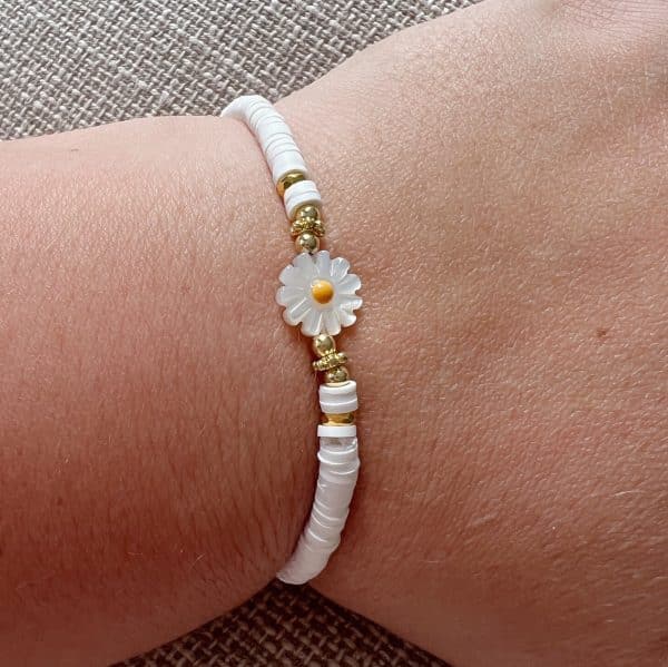 Armband katsuki wit madelief