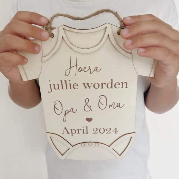 Aankondigingsbord romper hout - opa en oma