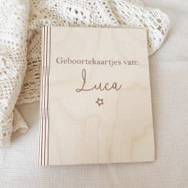 Houten bundelboek a5 geboortekaartjes ster